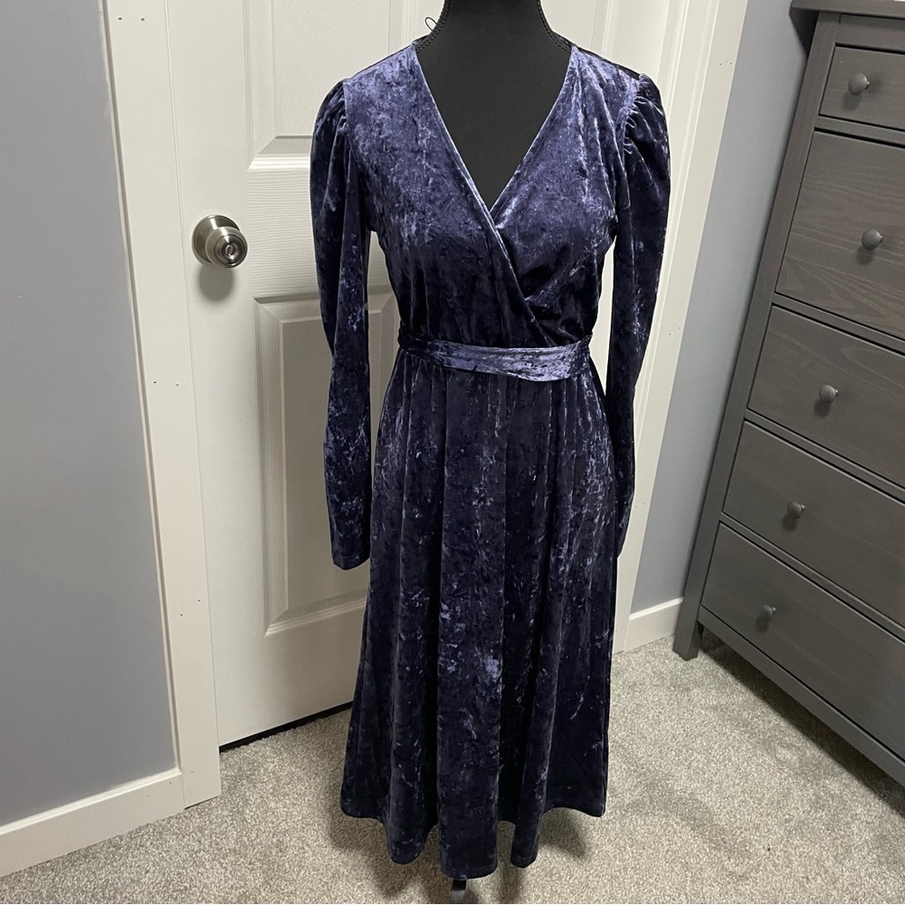 Selected Femme - Lucy Midi Velvet Dress